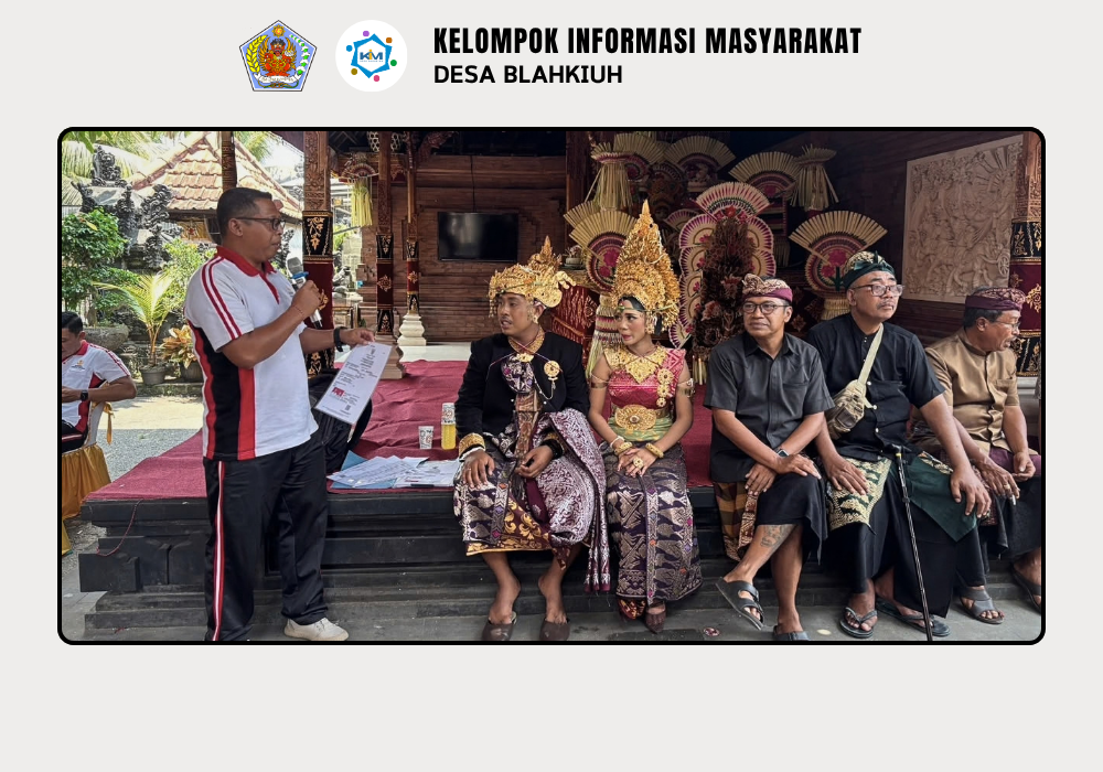 Serah Terima Akta Nikah di Banjar Tengah Desa Blahkiuh - Image 2