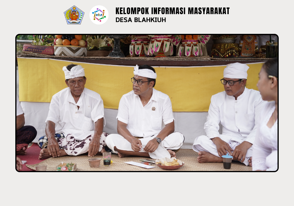 Serah Terima Upakara Piodalan di Pura Dalem Sedahan Br. Kembangsari dan Pura Dalem Maspahit Banjar Ulapan II Desa Blahkiuh - Image 7