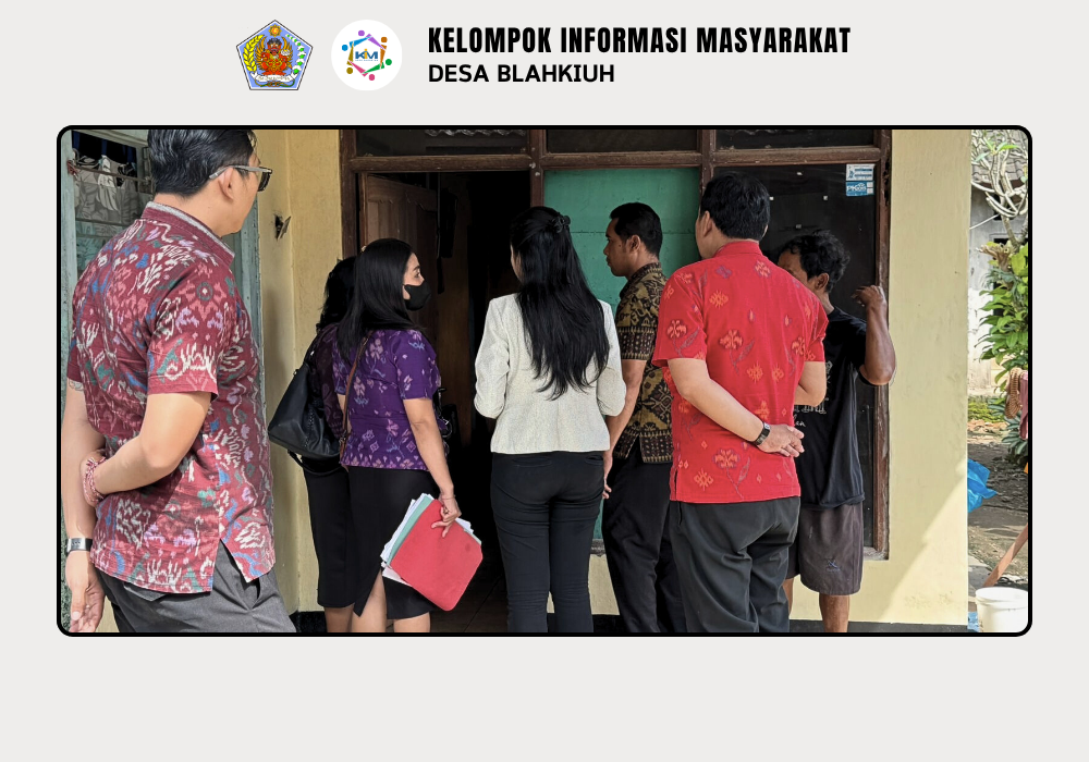 Penyerahan Kursi roda dari Dinas Sosial Kab Badung di Banjar Ulapan I, Ulapan II, dan Kembangsari Desa Blahkiuh - Image 3