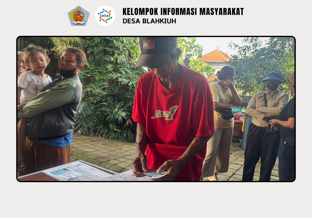 Penyaluran Bantuan Pangan Beras dari Kementerian Koordinator Bidang Pangan Republik Indonesia kepada Masyarakat Desa Blahkiuh - Image 4
