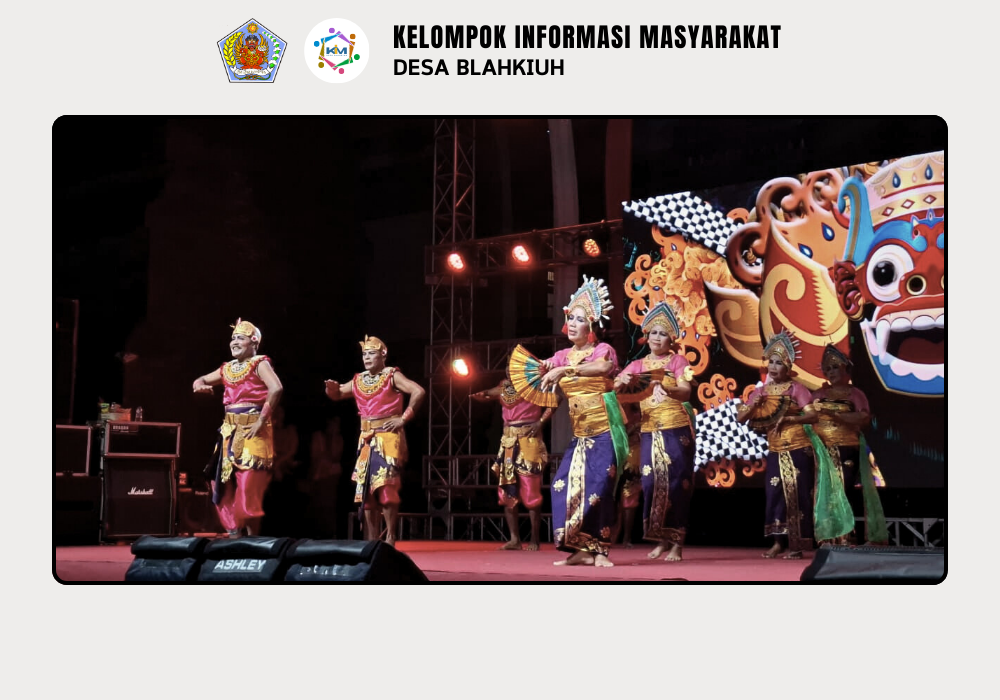 Lansia Desa Blahkiuh Meriahkan Parade Budaya dalam Peringatan Hari Ibu Tahun 2025 di Puspem Badung - Image 3