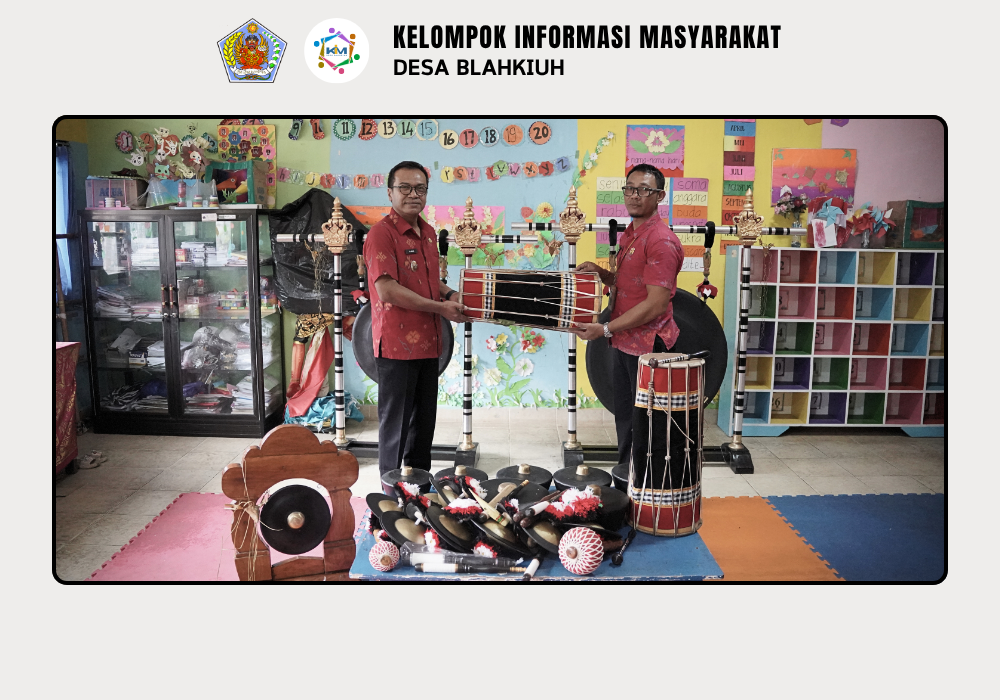 Serah Terima Seperangkat Gambelan Baleganjur kepada TK SINGASARI II Desa Blahkiuh - Image 5