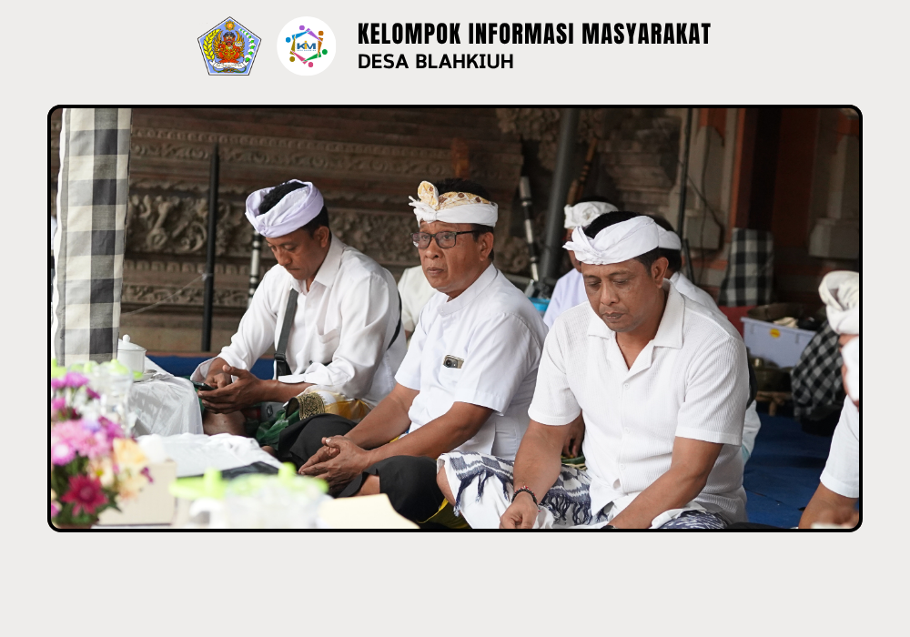 Nyaksiang Piodalan Mejabe Jero di Pura Dalem Swargan Banjar Kembangsari, Desa Blahkiuh - Image 5