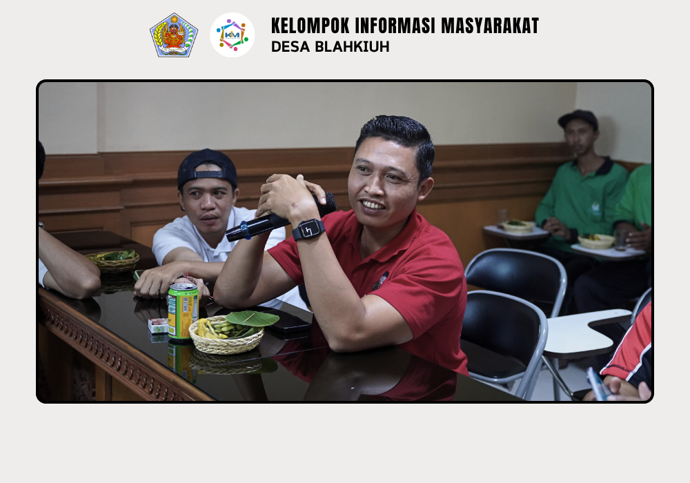 Rapat Pembentukan Panitia Piodalan dalam Rangka Nyangra Piodalan di Padmasana Kantor Perbekel Blahkiuh - Image 9