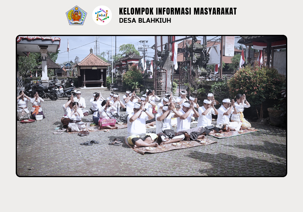 Sembahyang bersama dalam rangka Rahina Tumpek Wayang