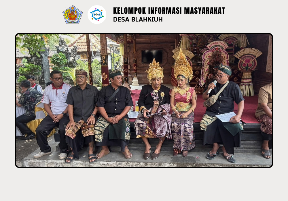 Serah Terima Akta Nikah di Banjar Tengah Desa Blahkiuh - Image 7