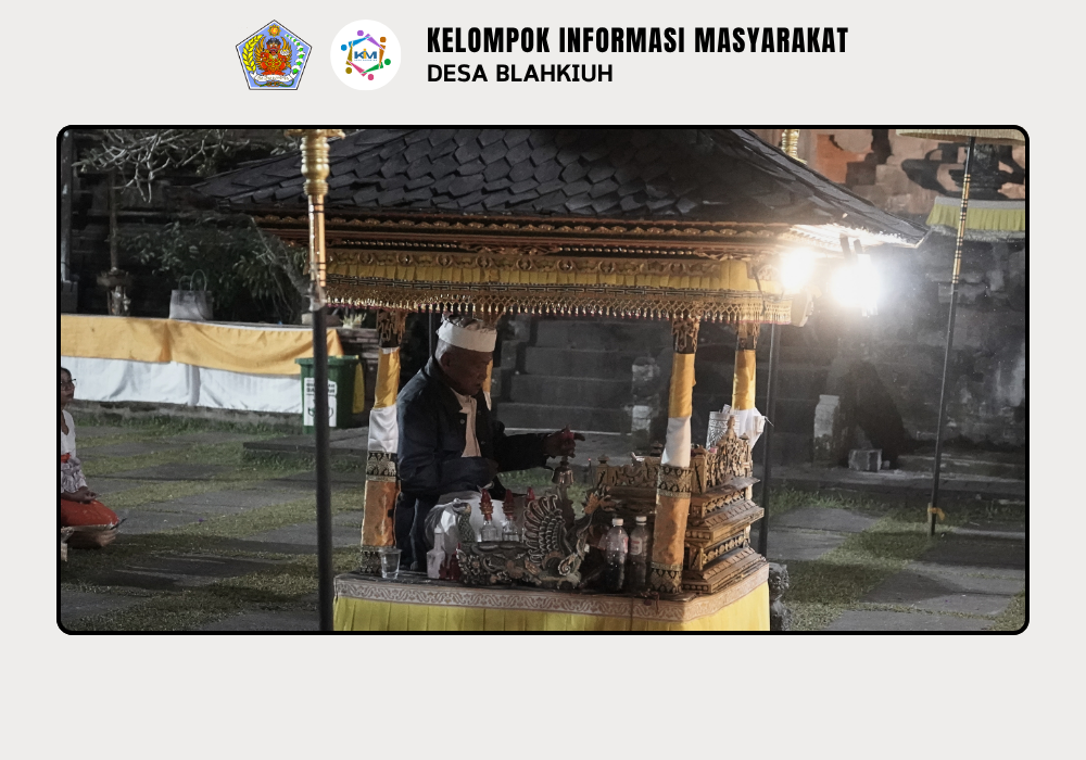 Pemerintah Desa Blahkiuh Laksanakan Bhakti Penganyaran ke Pura Mandhara Giri Semeru Agung, Lumajang - Image 5