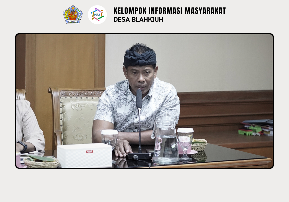 Rapat Koordinasi Persiapan Pengangkutan Sampah Gratis TPS 3R Kubon Ampas Sari Desa Blahkiuh - Image 7
