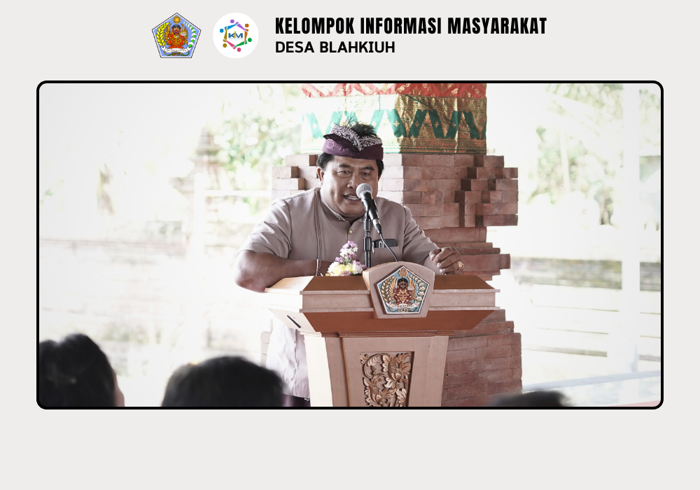 Bupati Badung Serahkan Bantuan berupa Polis Asuransi Usaha Tani Padi (AUTP) dan Alat Pertanian kepada Subak se-Kabupaten Badung - Image 6