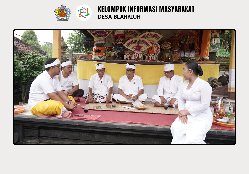 Serah Terima Upakara Piodalan di Pura Dalem Sedahan Br. Kembangsari dan Pura Dalem Maspahit Banjar Ulapan II Desa Blahkiuh - Image 6
