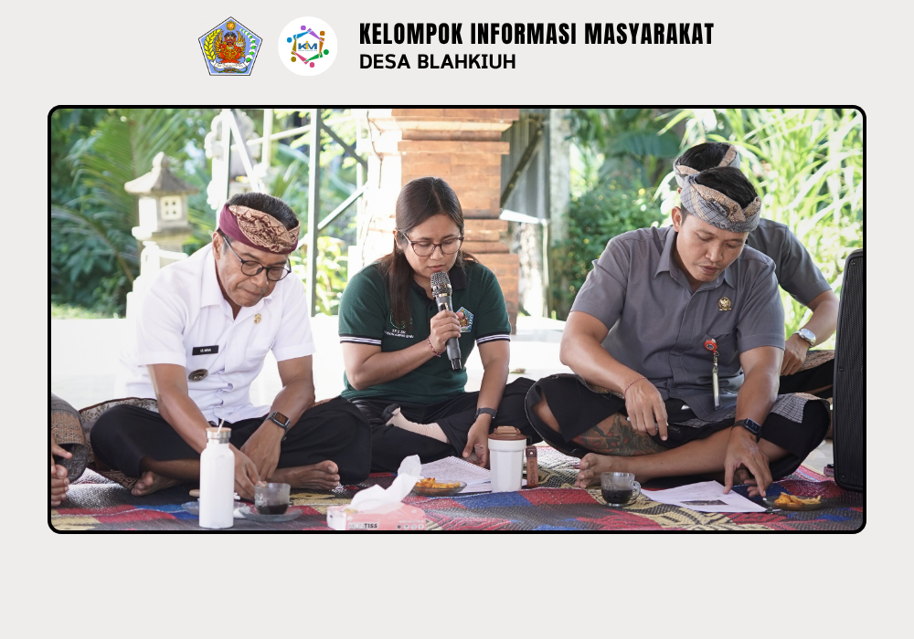 Rapat Evaluasi Bulan Juli TPS 3R Kubon Ampas Sari Desa Blahkiuh - Image 3