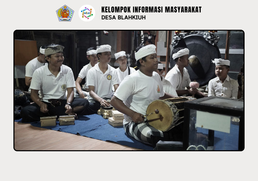 Pembinaan Sekaa Gong Pura Dalem Swargan Desa Blahkiuh - Image 10