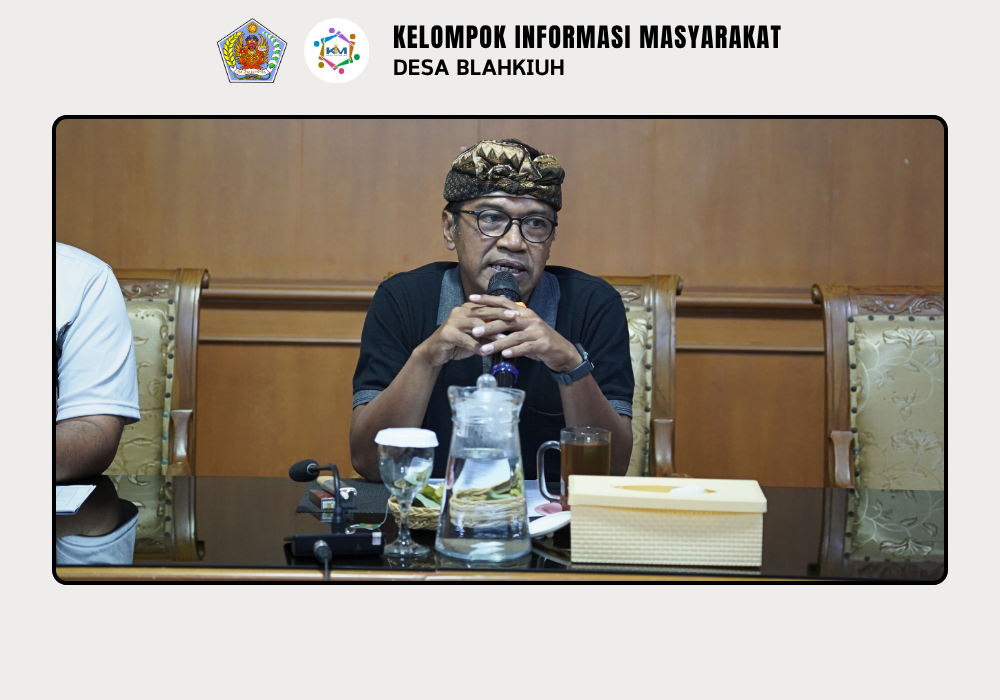 Rapat Pembentukan Panitia Piodalan dalam Rangka Nyangra Piodalan di Padmasana Kantor Perbekel Blahkiuh - Image 5