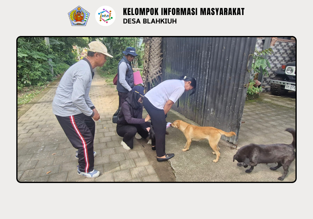 Vaksinasi Rabies Door to Door di Desa Blahkiuh - Image 9