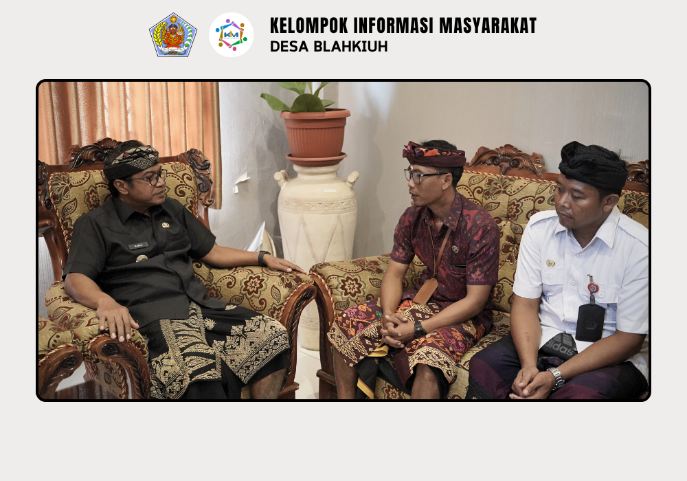 Kunjungan Kepala Sekolah SMP N 1 Abiansemal ke Kantor Perbekel Blahkiuh - Image 2
