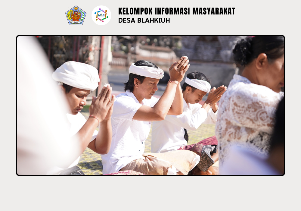 Persembahyangan Bersama dalam Rangka Tumpek Uye Dilaksanakan di Kantor Perbekel Blahkiuh - Image 5