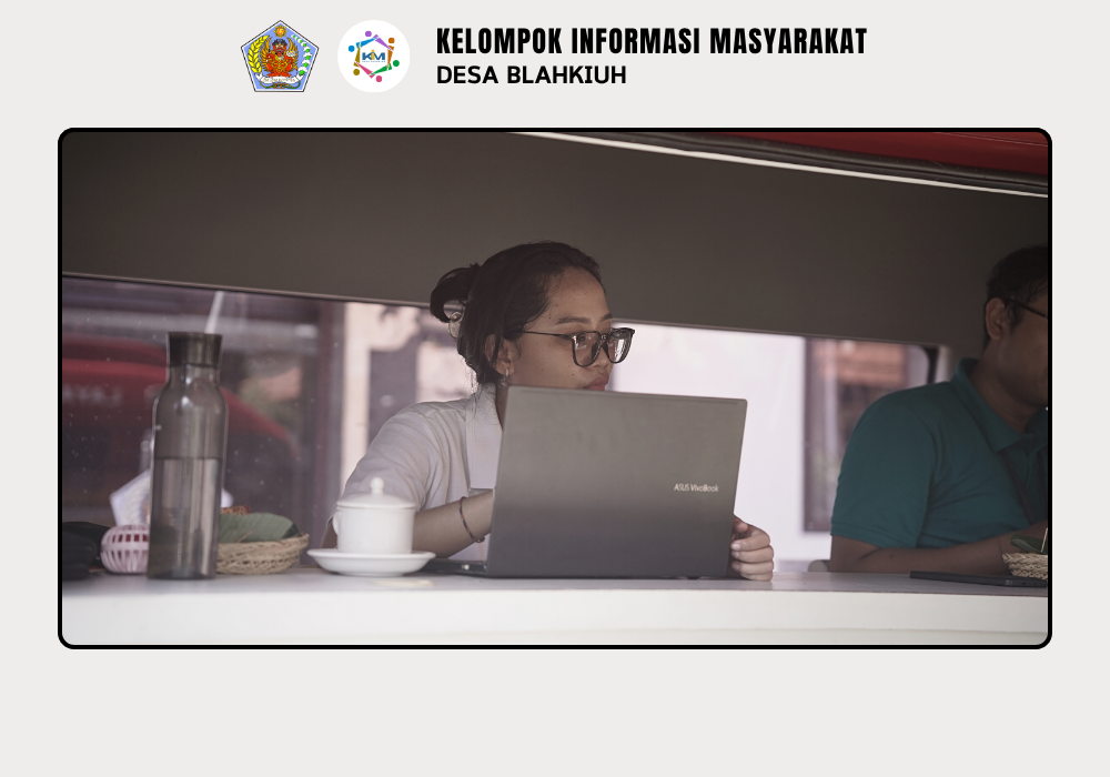 Pelayanan Perizinan Berusaha Jemput Bola DPMPTSP Kabupaten Badung Hadir di Kantor Perbekel Blahkiuh - Image 3