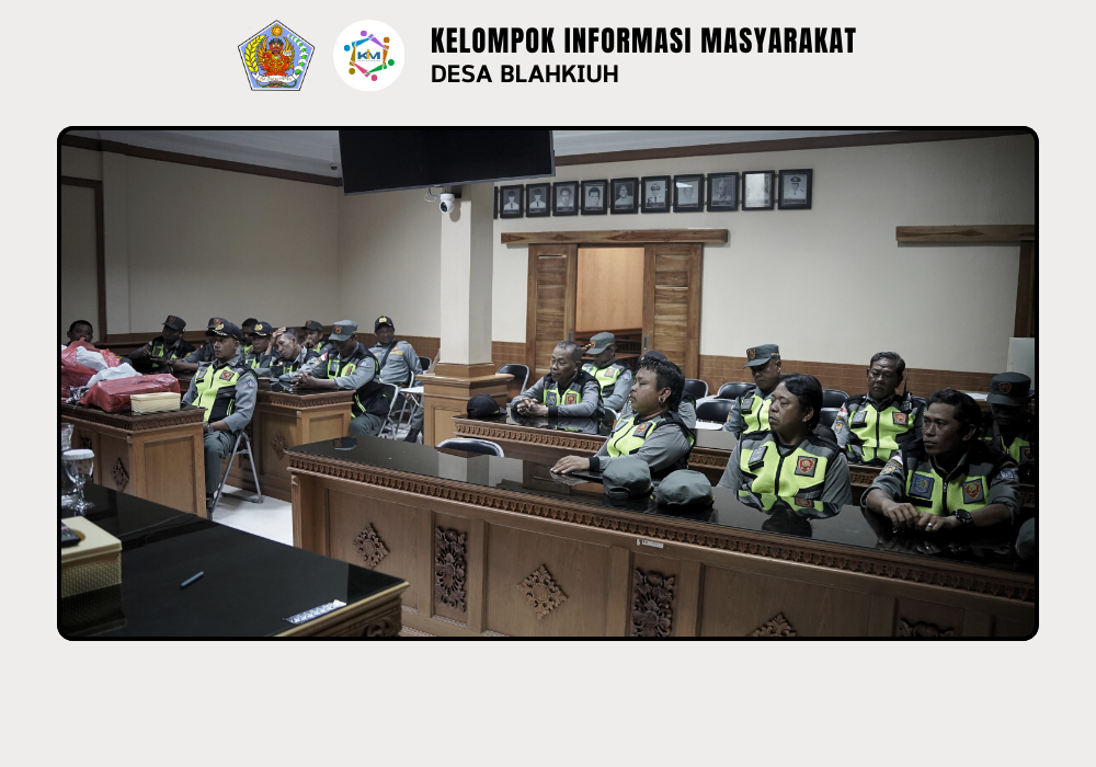 Rapat Rutin Linmas Desa Blahkiuh Bahas Ronda Malam dan Evaluasi Kegiatan, Sekaligus Penyerahan Seragam Baru - Image 7