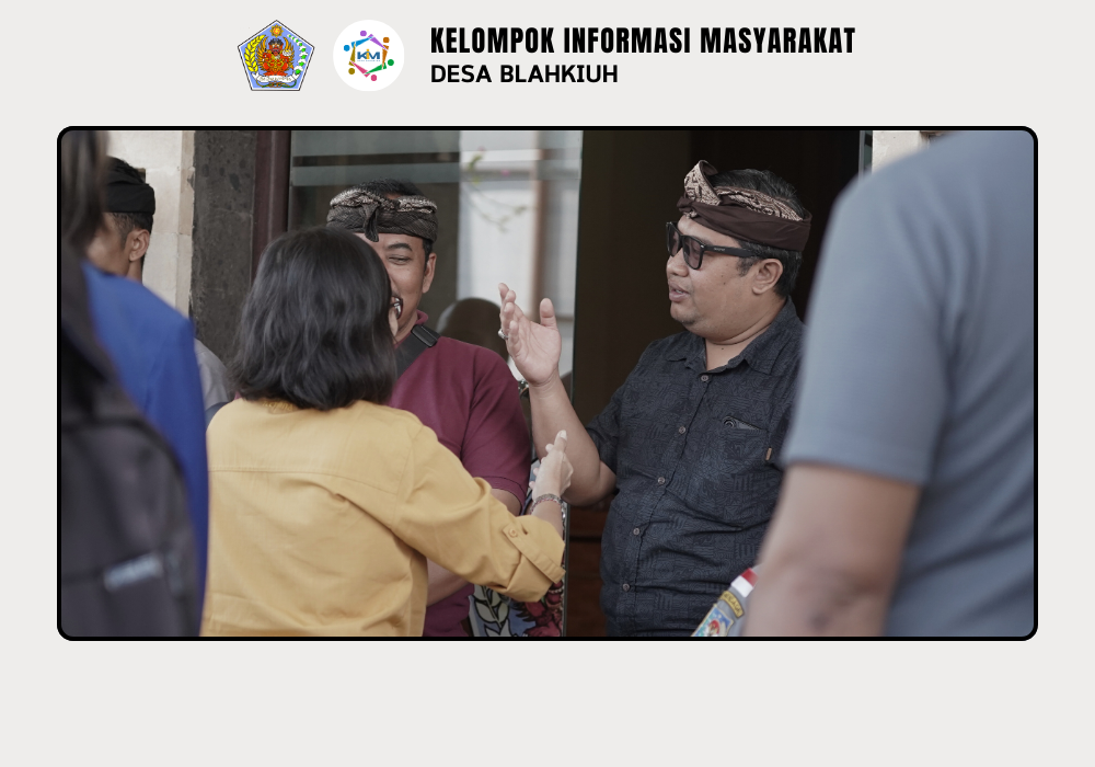 Kunjungan Pusdal LH Bali Nusra/KLH Bersama Mahasiswa Warmadewa di Desa Blahkiuh - Image 2
