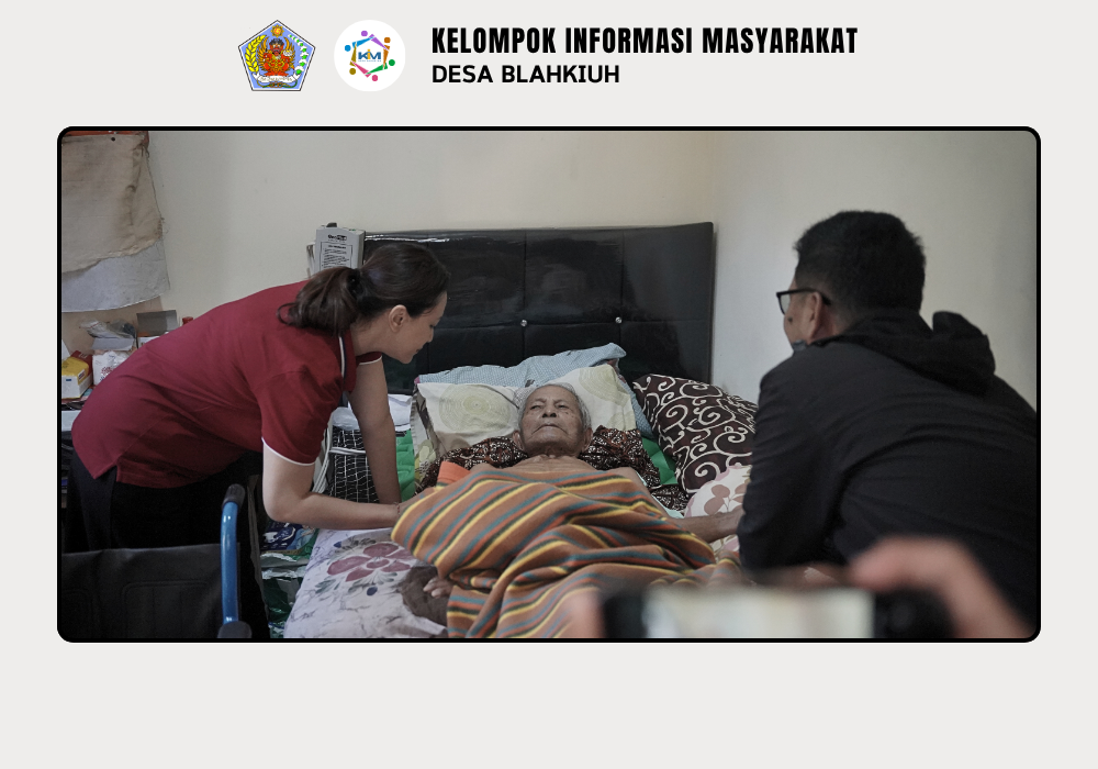 Penyerahan Kursi Roda dari Anggota DPRD Badung Ibu Putu Yunita Oktarini, S.E. di Banjar Benehkawan, Desa Blahkiuh - Image 2