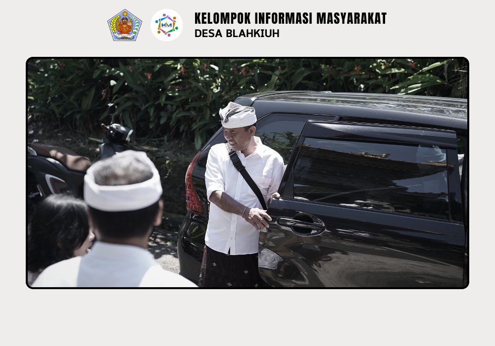 Serah Terima Walker untuk Penyandang Disabilitas di Banjar Tengah, Desa Blahkiuh - Image 2