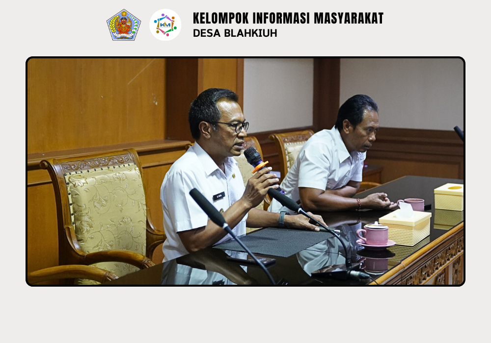 Serah Terima Pekerjaan Pembangunan Bale Gong Jaba Sisi Pura Khayangan Tiga Pikah - Image 3