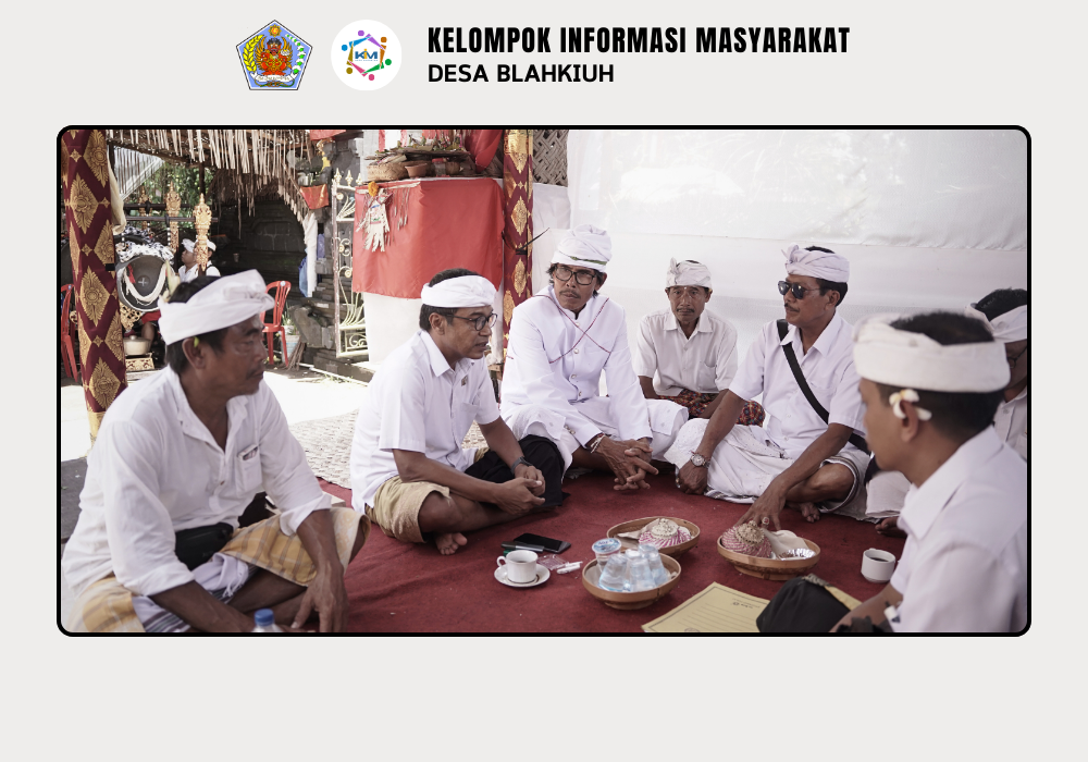 Serah Terima Upakara Piodalan di Pura Pande Antap Sari Desa Blahkiuh - Image 5