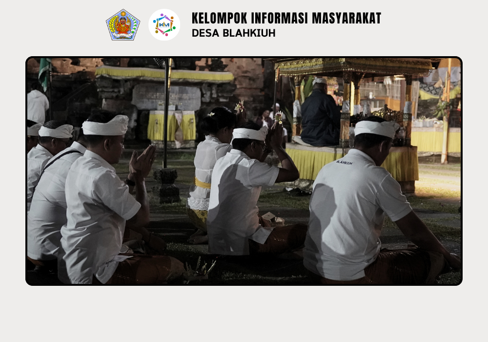 Pemerintah Desa Blahkiuh Laksanakan Bhakti Penganyaran ke Pura Mandhara Giri Semeru Agung, Lumajang - Image 7