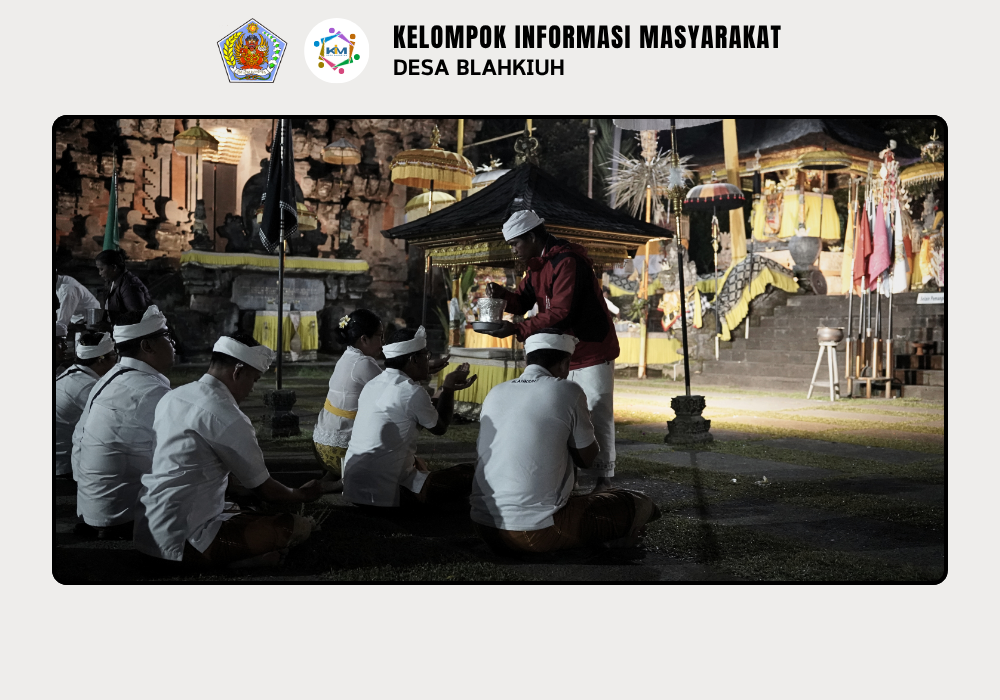 Pemerintah Desa Blahkiuh Laksanakan Bhakti Penganyaran ke Pura Mandhara Giri Semeru Agung, Lumajang - Image 8