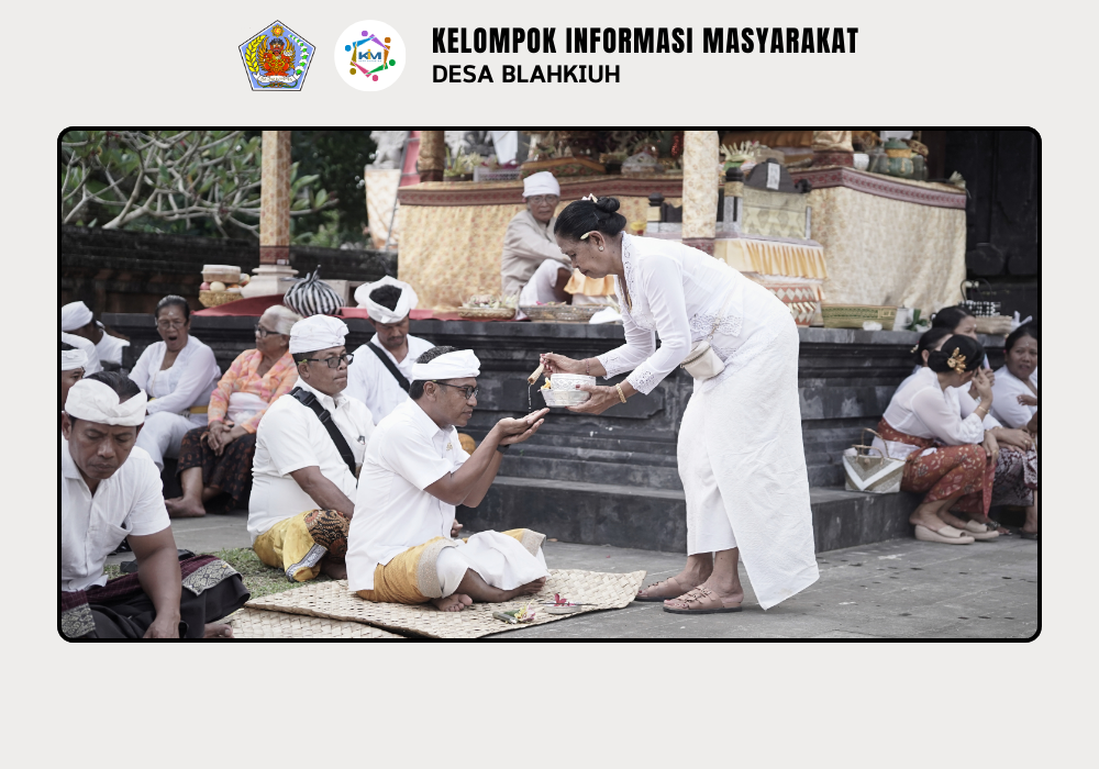Serah Terima Upakara Piodalan di Pura Sari, Banjar Ulapan I, Desa Blahkiuh - Image 8