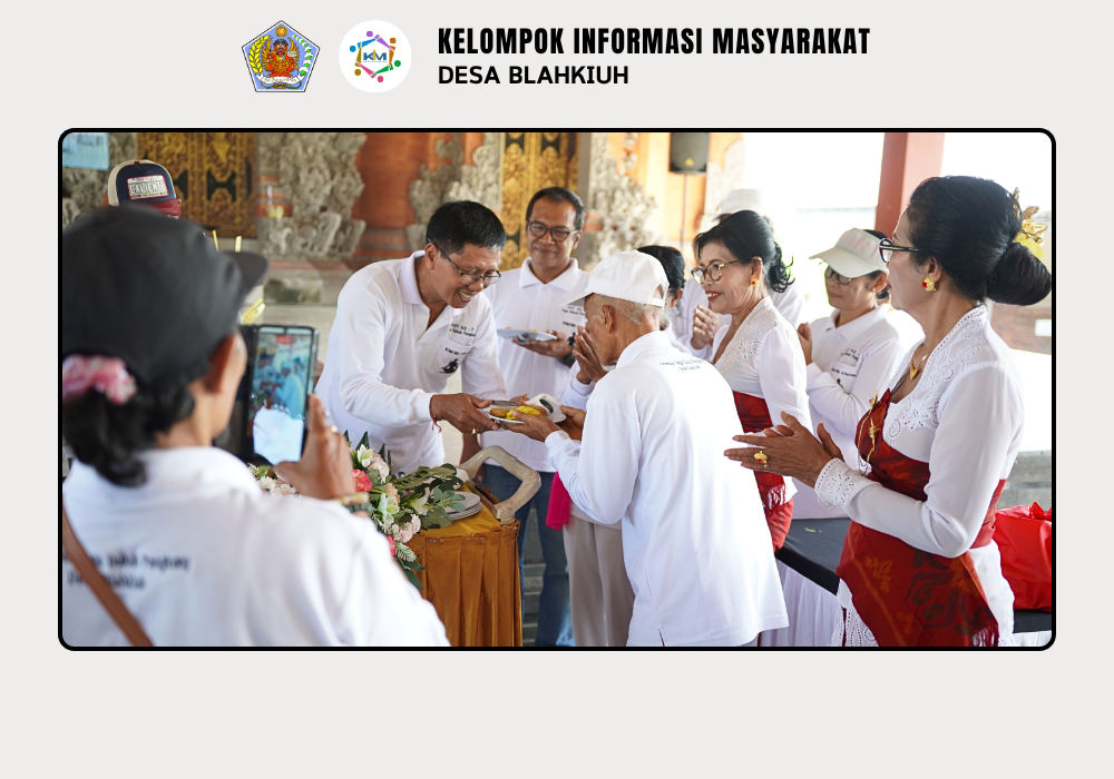 Perayaan HUT Ke-7 Kelompok Yoga Dukuh Pangkung Desa Blahkiuh - Image 9
