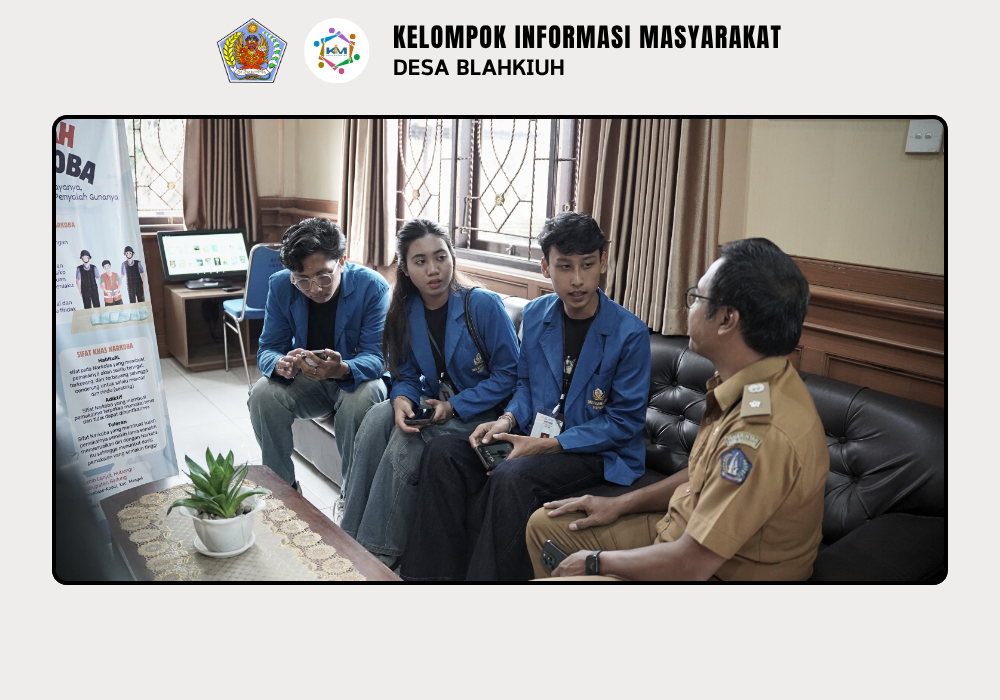 Kunjungan mahasiswa KKN Warmadewa membahas mengenai program awal yang akan dilaksanakan di Desa Blahkiuh