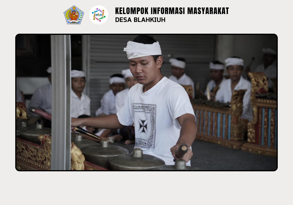 Kegiatan Serah Terima Upakara Piodalan di Pura Melanting, Banjar Benehkawan, Desa Blahkiuh - Image 6
