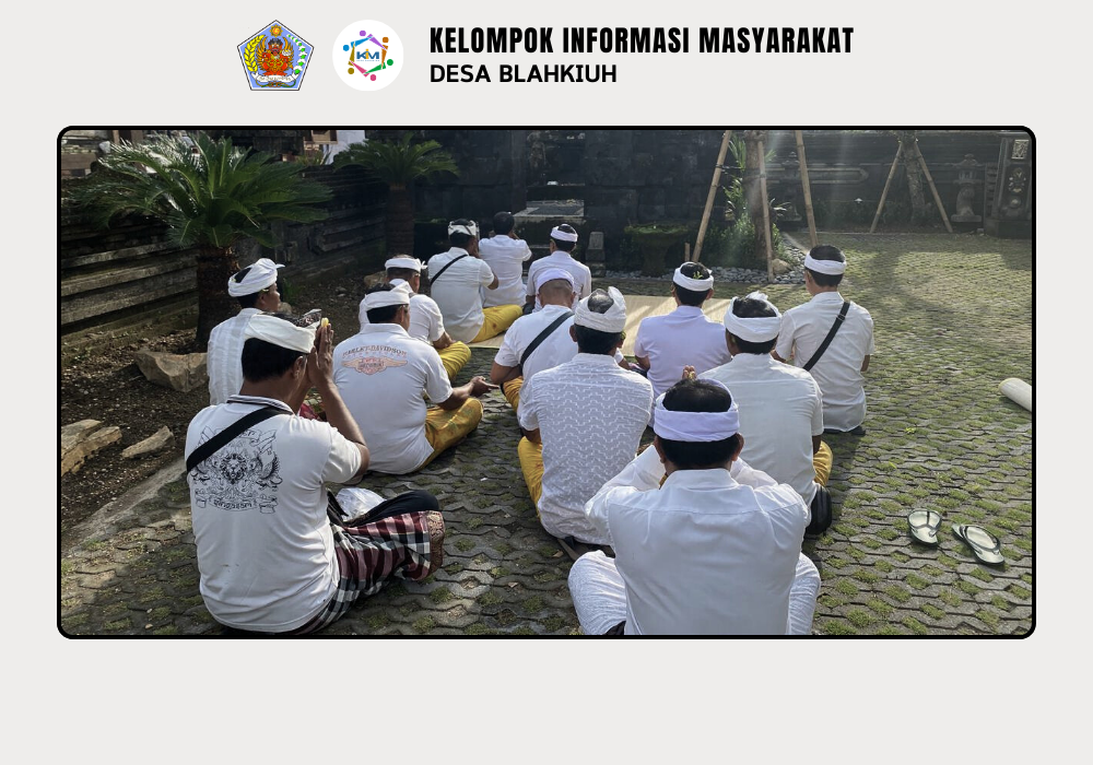 Sembahyang Bersama Peserta Orientasi Lapangan Satlinmas Desa Blahkiuh - Image 2