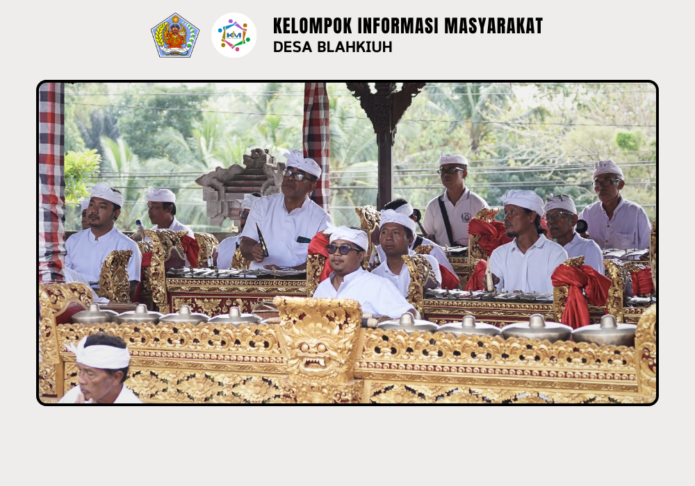 Serah Terima Upakara Piodalan di Pura Penataran, Pura Prajapati Gede, dan Pura Dalem Gede Desa Adat Blahkiuh - Image 2