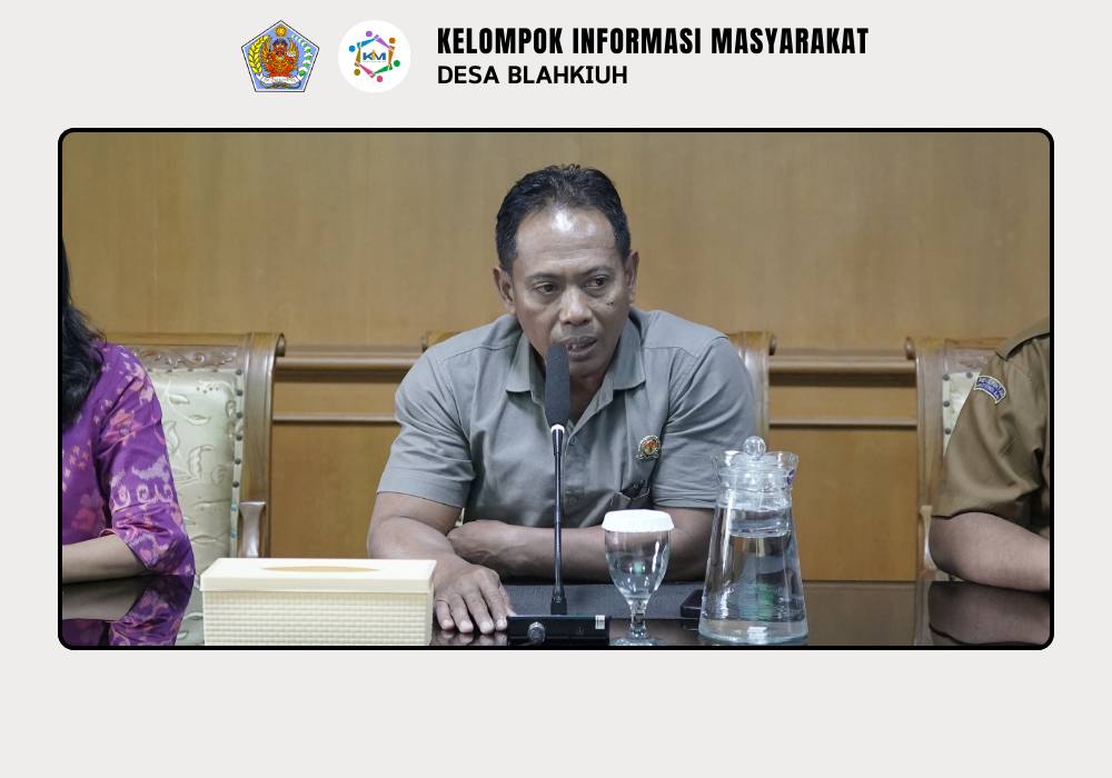 Penutupan KKN Universitas Warmadewa di Kantor Perbekel Blahkiuh - Image 8