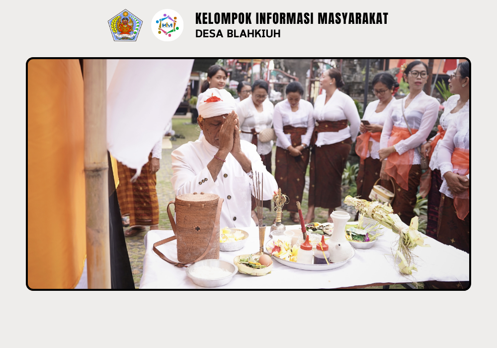 Tigang Rahina Piodalan Padmasana Kantor Perbekel Blahkiuh - Image 5
