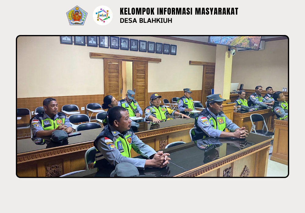 Linmas Desa Blahkiuh Melaksanakan Ronda di Wilayah Desa Blahkiuh - Image 3